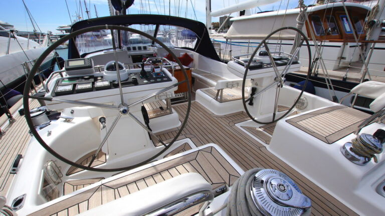 Sail yacht BILLY BUDD -  Twin Helms