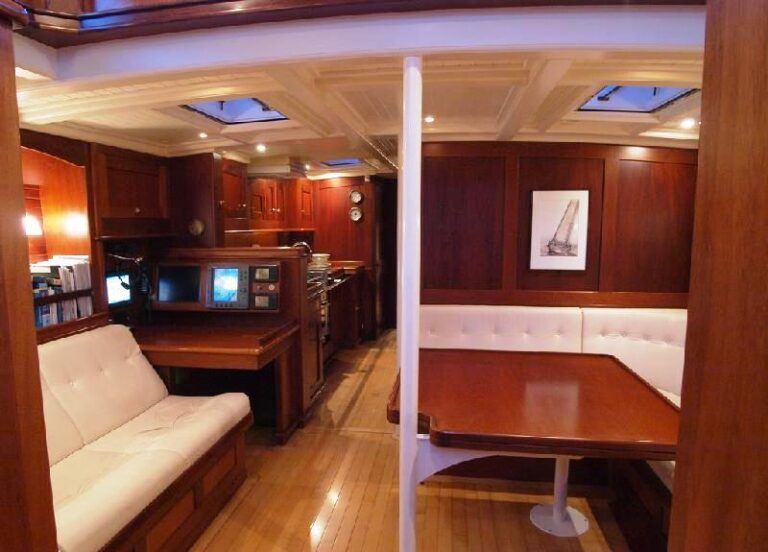 Sail yacht LADY ANN - Dining and Nav Station