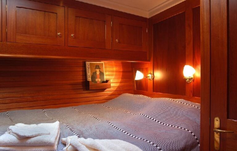 Sail yacht LADY ANN - Master Cabin