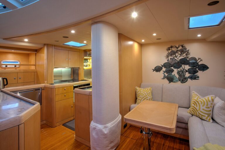 Salon With Kitchen