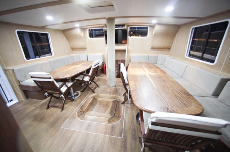 Saloon2