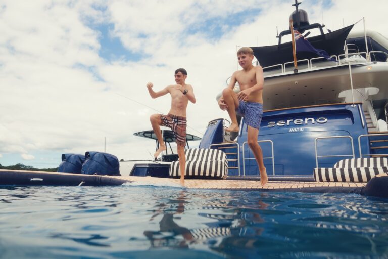 Sereno Yacht - Family Fun