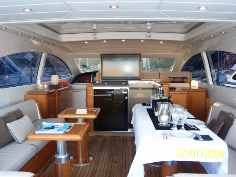 Mangusta (Overmarine)