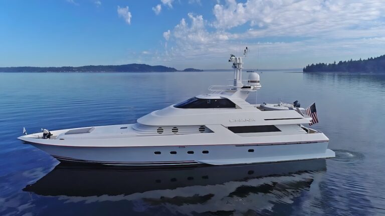 Shana Super Yacht Exterior Lateral1 Copy
