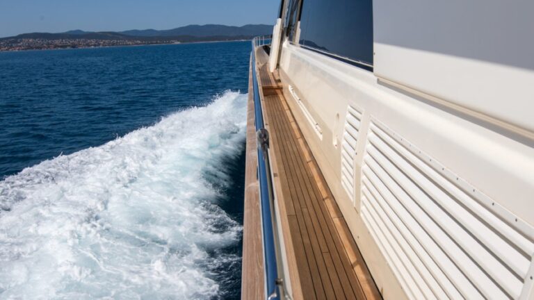 Sidedeck