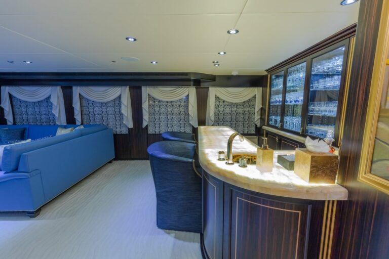 Sky Lounge