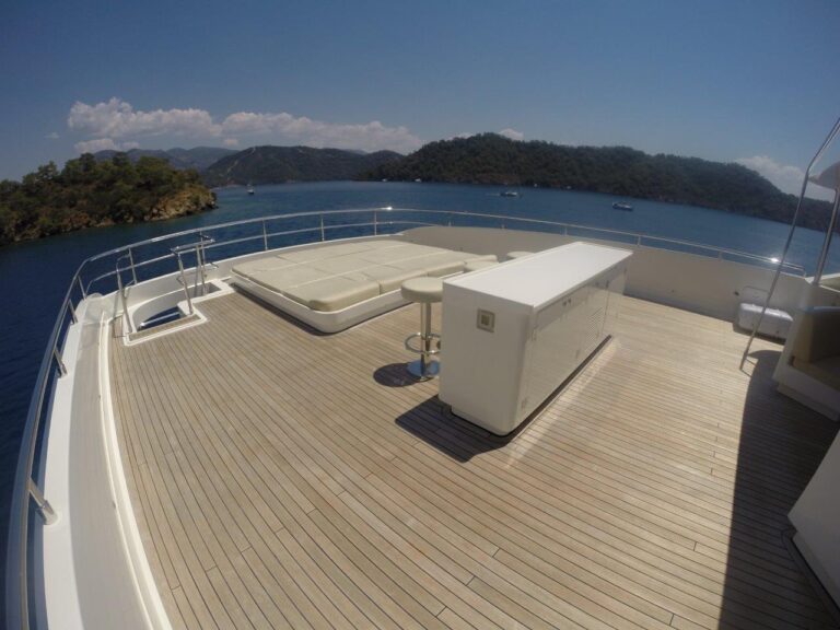 Sky Lounge