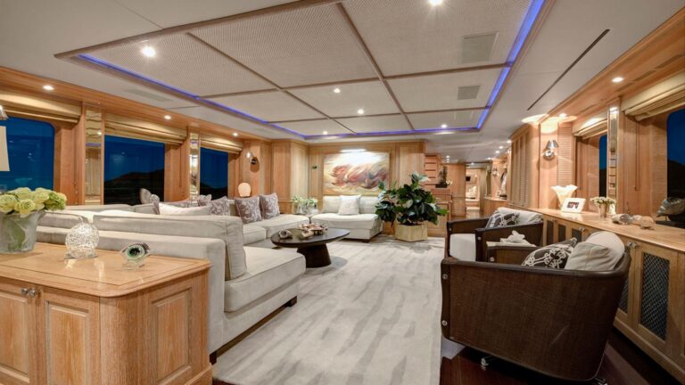 Spacious Main Salon