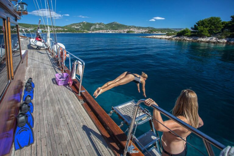 Charter yacht Yan Yelken