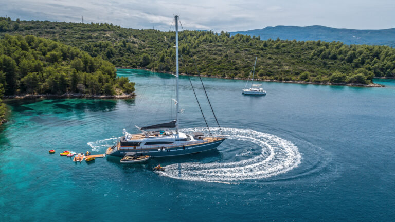 Sun Limi Yacht With Toys - Aerial