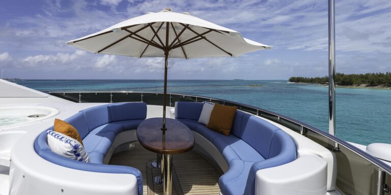 Sun Deck Seating