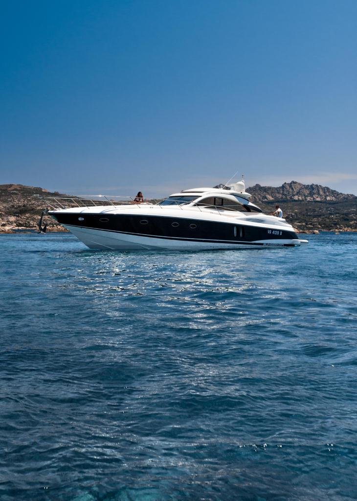 Sunseeker Predator 61 LEO - On Charter