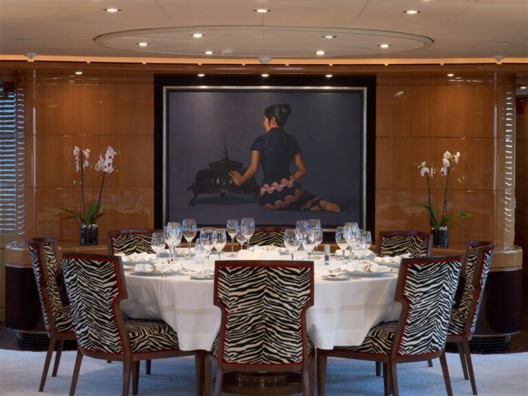 Superyacht 360 - Formal Dining