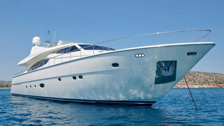 Superyacht Elite