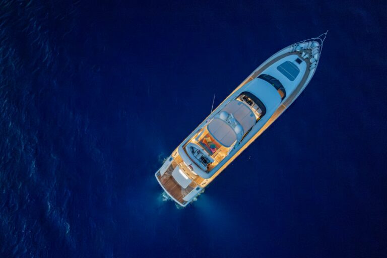 Superyacht Gimini
