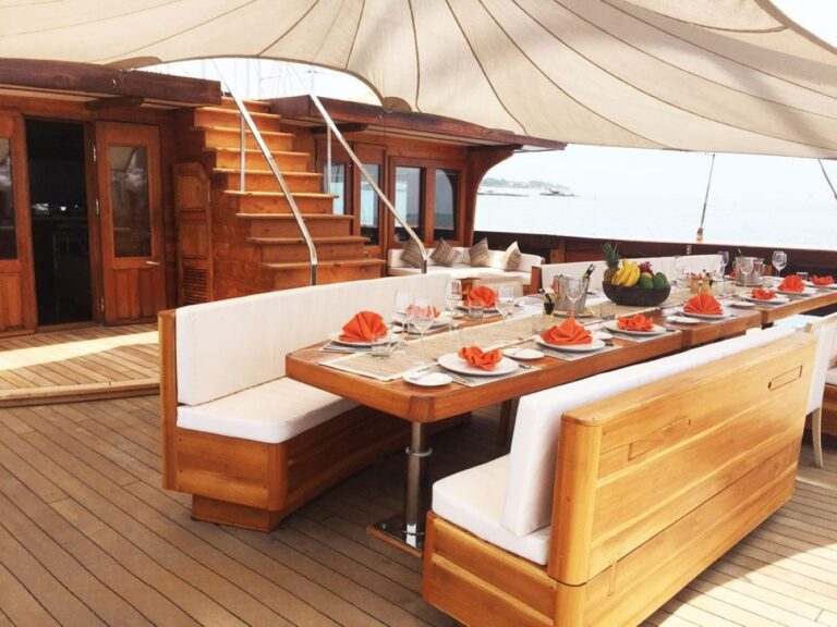Exterior Dining Area