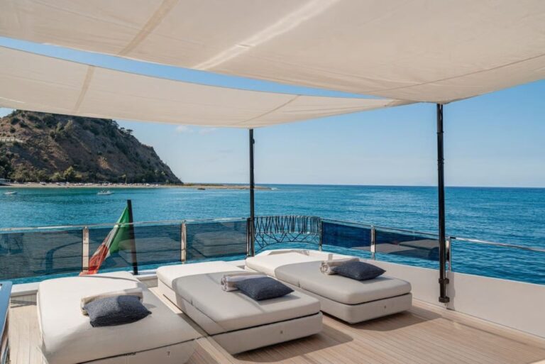 Exterior Relaxation Area