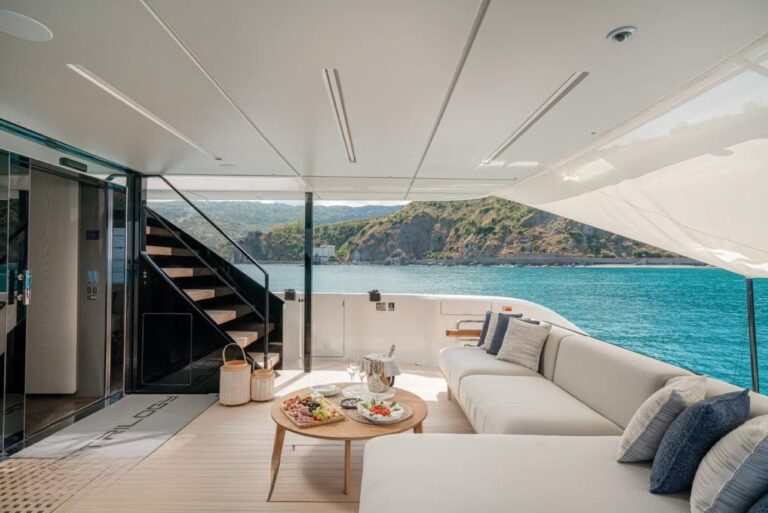 Exterior Relaxation Area