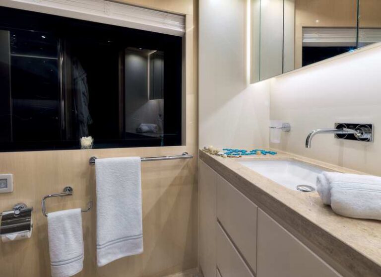 TSA TSA Yacht - Bathroom