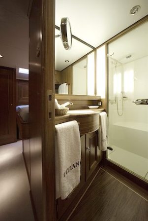 Tiziana Guest Bathroom
