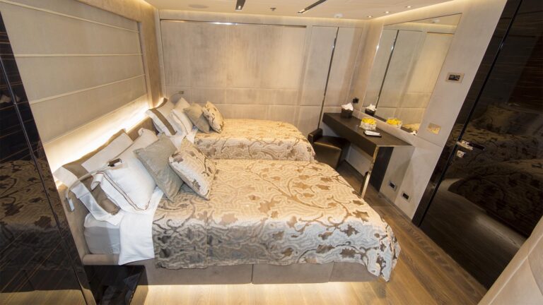 Twin Cabin