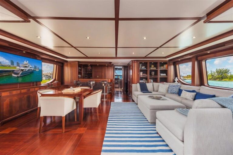 Twin Cabin