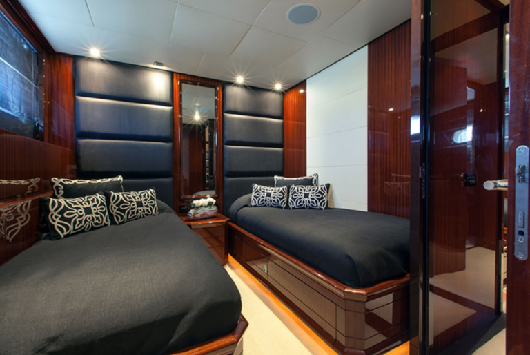 Twin Cabin