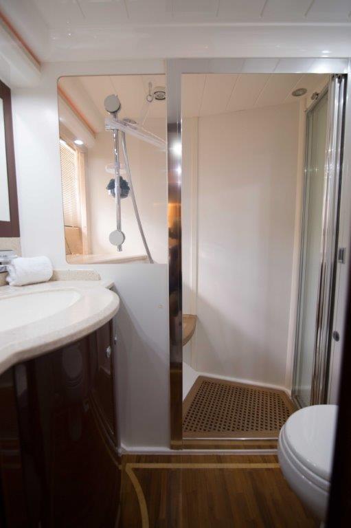 Twin Cabin Ensuite