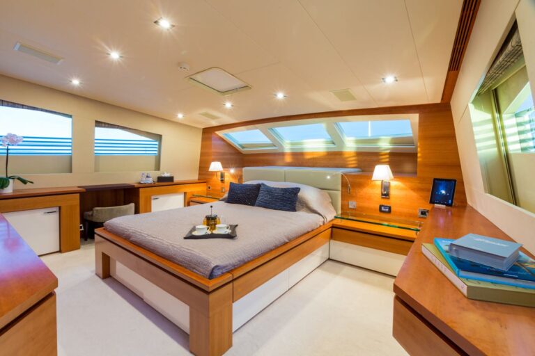 Upper VIP Cabin