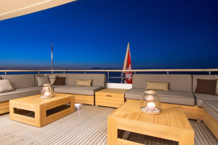 Upper Deck Seating