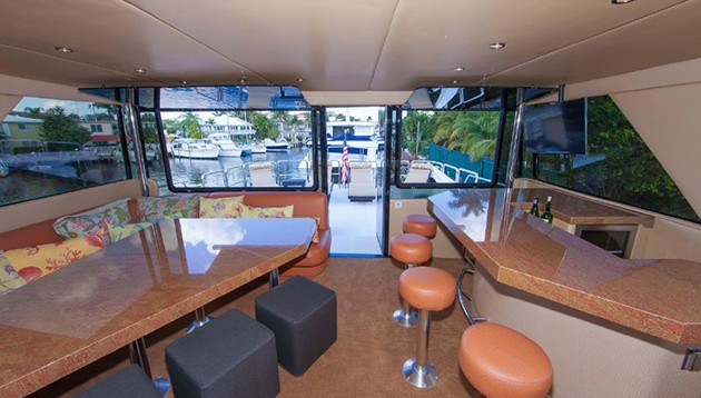 WET BAR