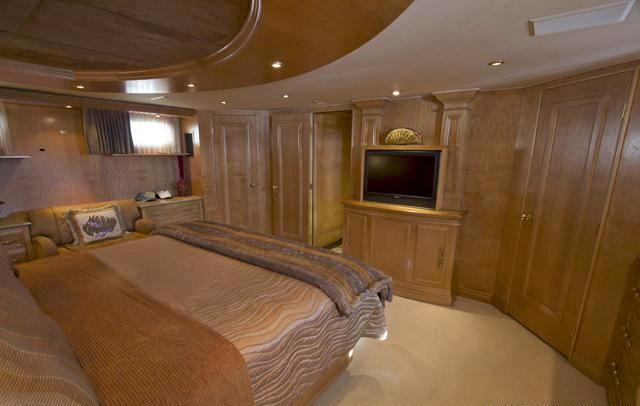 WON BUY LAND - Master Cabin 2
