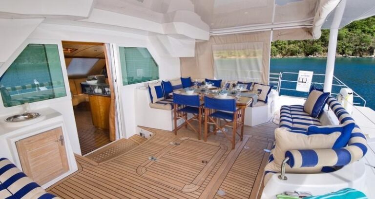XENIA - Aft deck