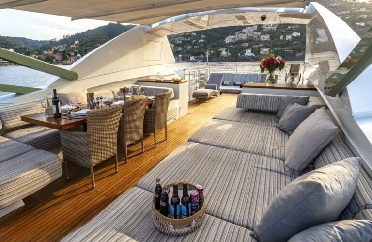 Exterior Relaxation Area