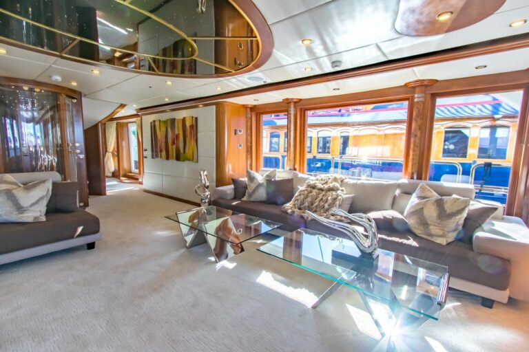 Saloon