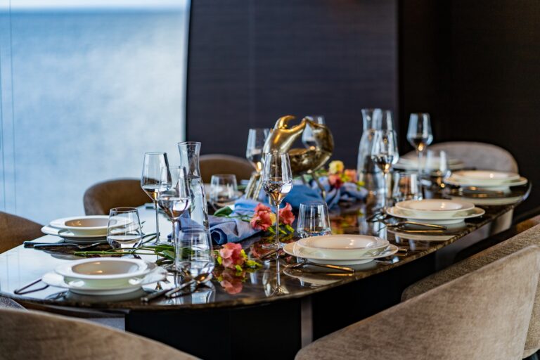 Main Salon Dining
