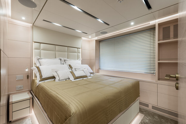 VIP Cabin