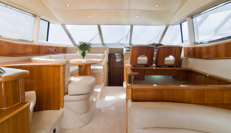 Yacht AMMOS - Salon