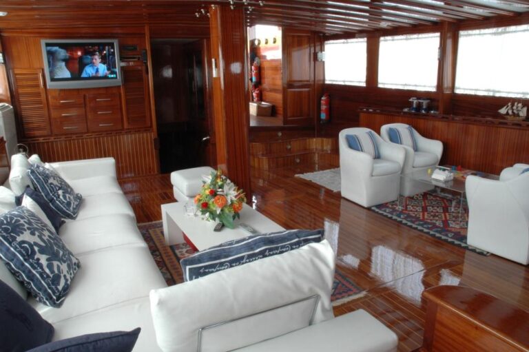 Yacht AZUL DE CORTES - Main Salon