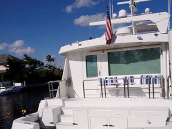Yacht BELLA SOPHIA - Aft View