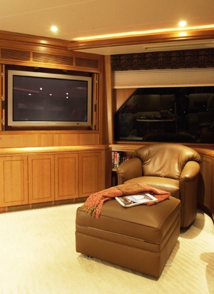 Yacht BESAME - Main Salon Aft