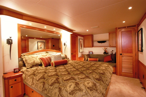 Yacht BESAME - Master Cabin