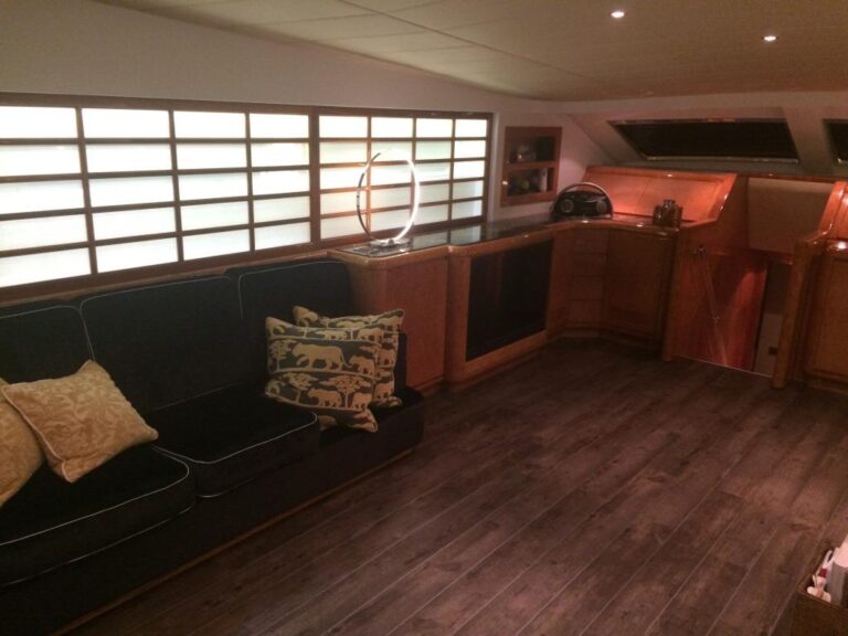 Yacht BIRD OF PREY - Salon
