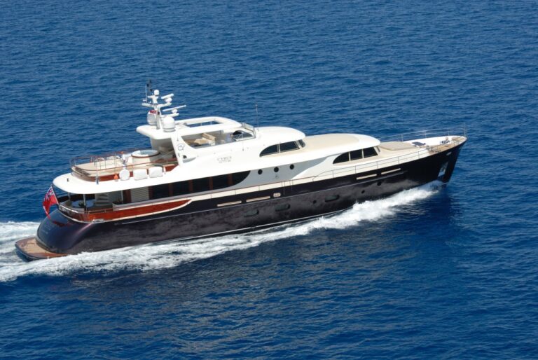 Yacht CYRUS ONE - Cruising