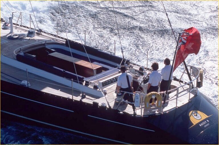Yacht DARK STAR - Cockpit