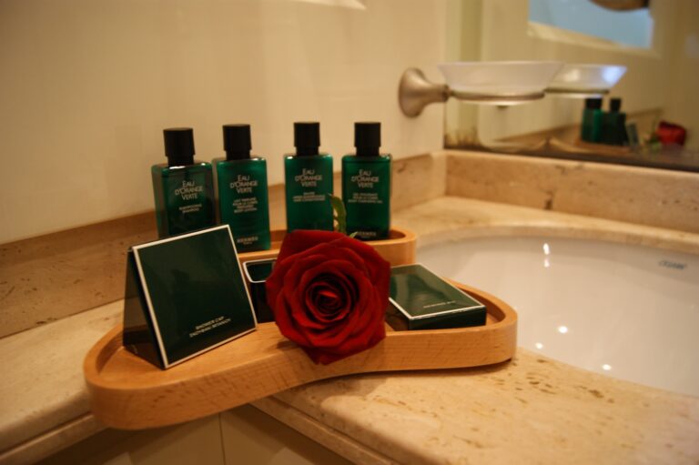 Yacht DILIAS - Ensuite detial