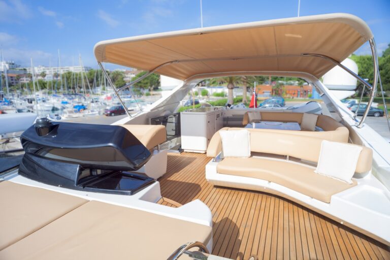 Yacht Dolce Mia - Flybridge