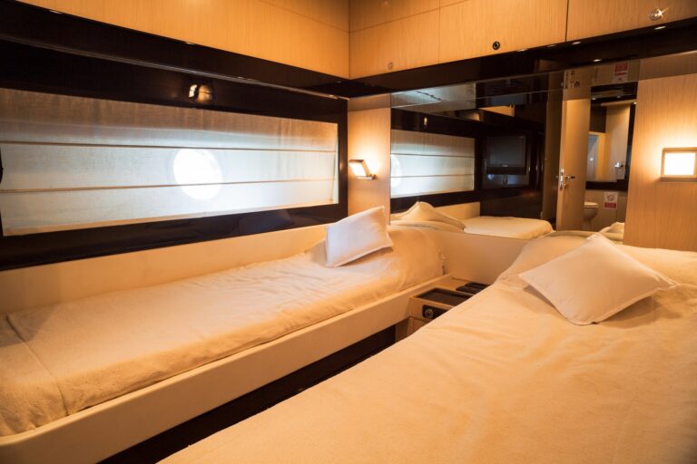 Yacht Dolce Mia - Twin Cabin