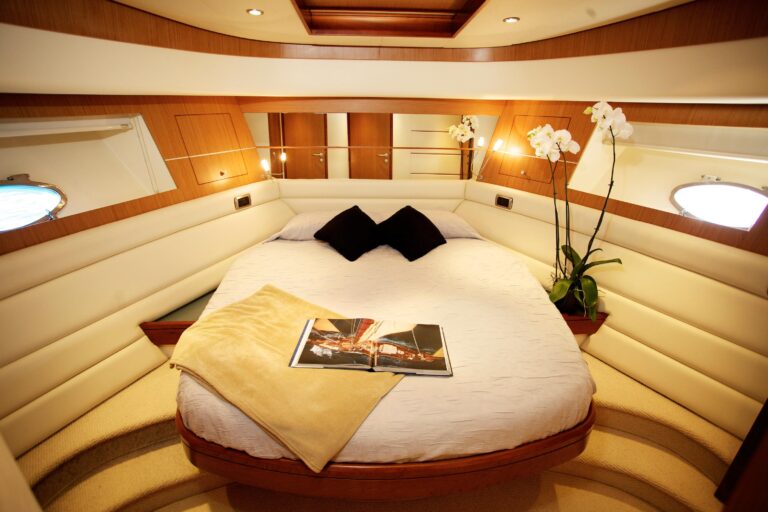 Yacht ESTELADA - VIP Cabin