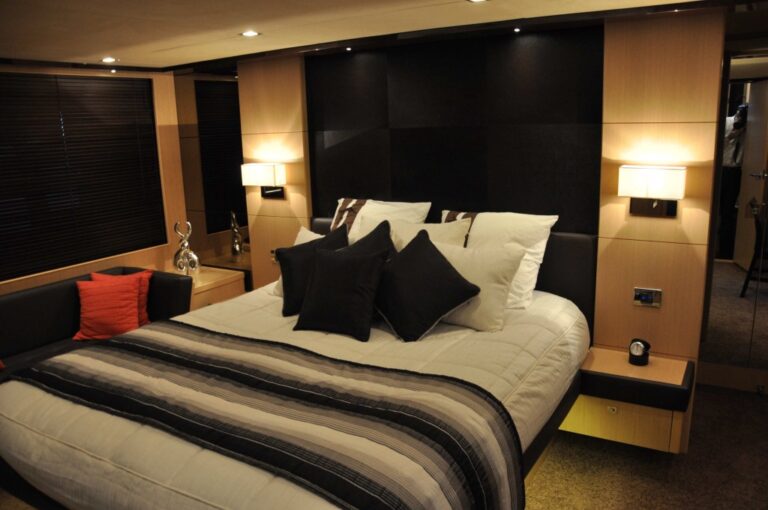 Yacht FLOREVA 2 - Master Cabin